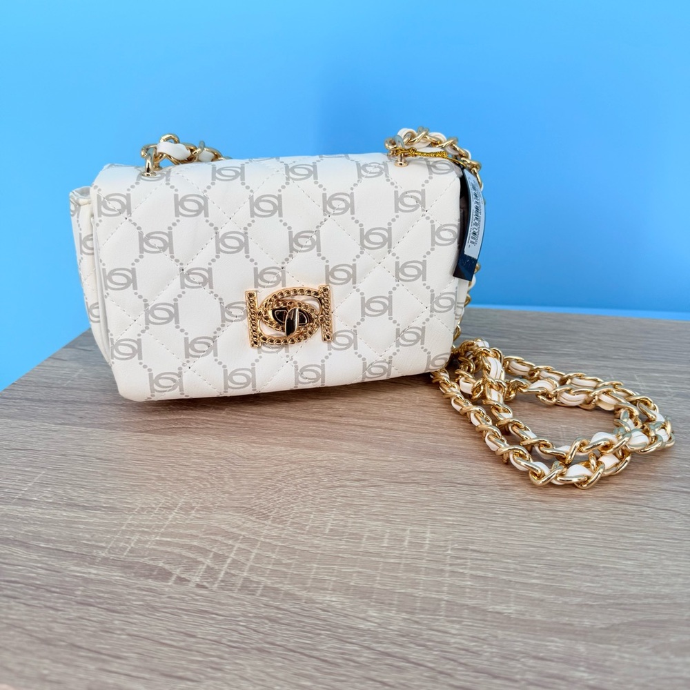 Bebe LIV Monogram Crossbody Small Logo Bag Quilted White Grey Gold Chain NWT Y2K - Picture 11 of 12